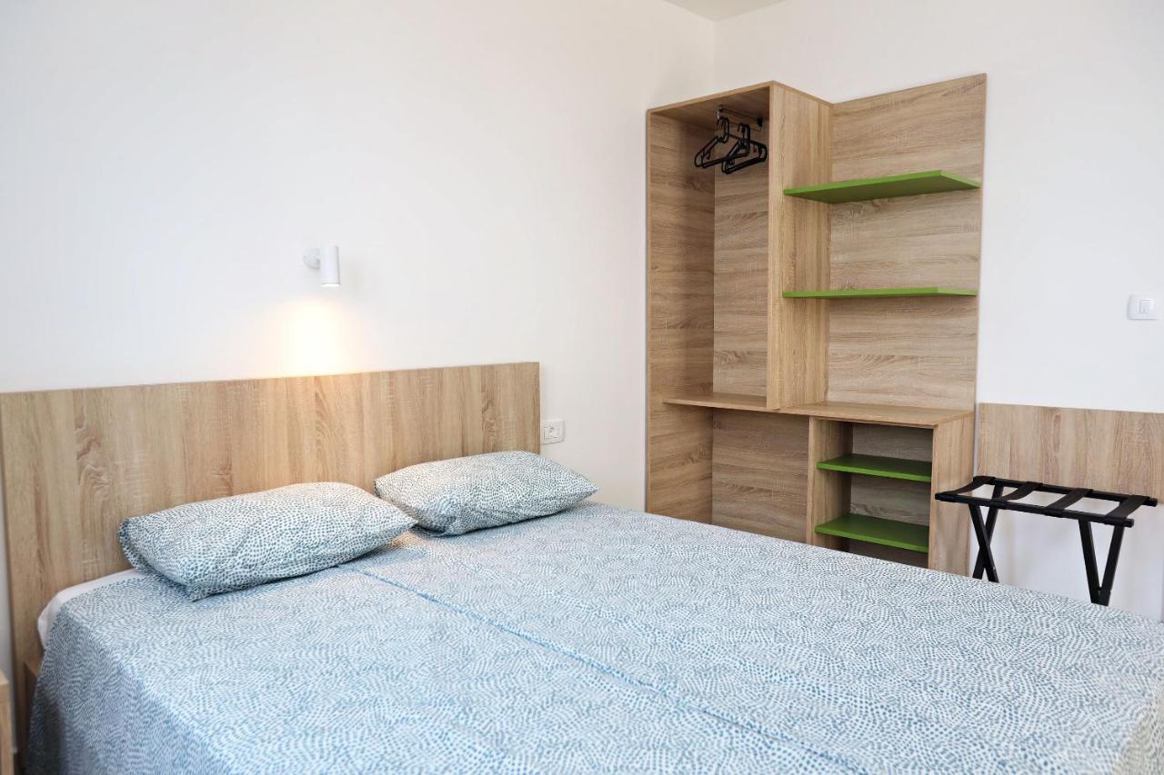 Apartments Oktopus Сутоморе Екстериор снимка