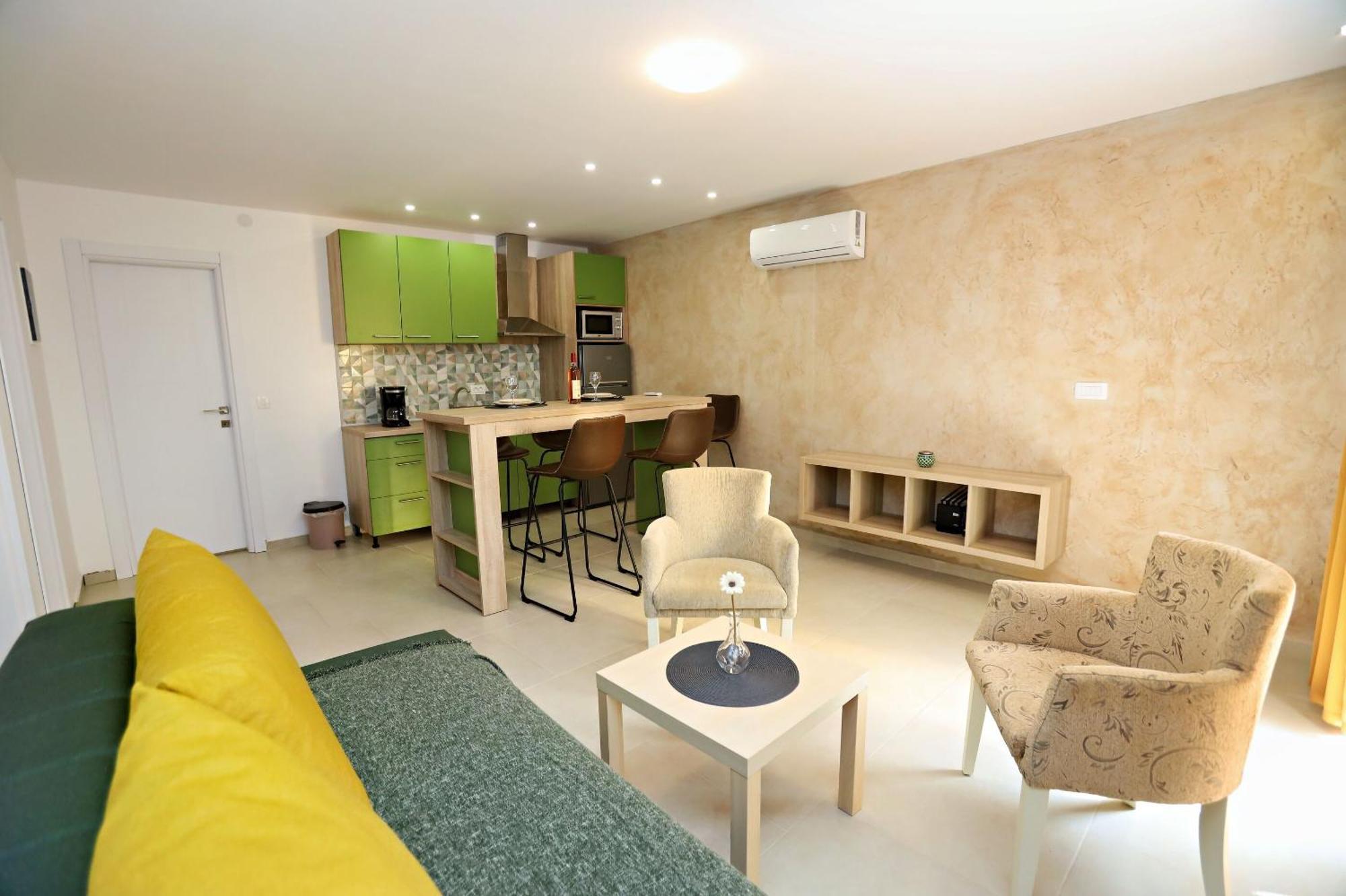 Apartments Oktopus Сутоморе Стая снимка