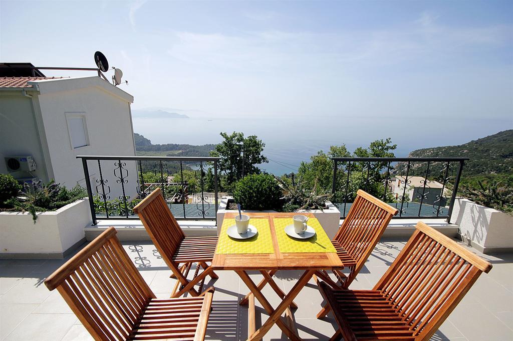 Apartments Oktopus Сутоморе Екстериор снимка